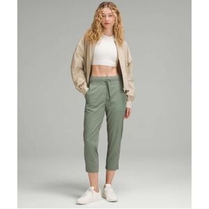 Lululemon Dance Studio Mid-Rise Cropped Pant Eucalyptus Green Size 10